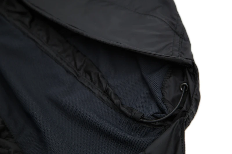 męska kamizelka z kapturem carinthia g-loft tlg black czarna