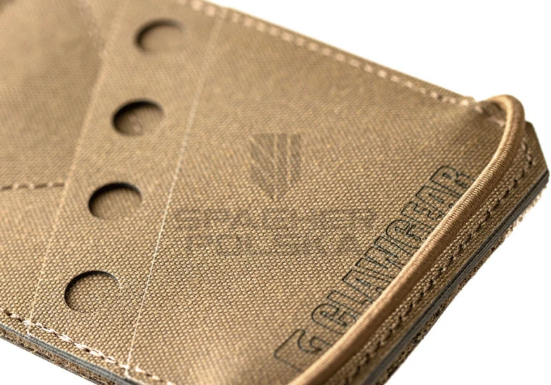 pokrowiec na identyfikator Clawgear